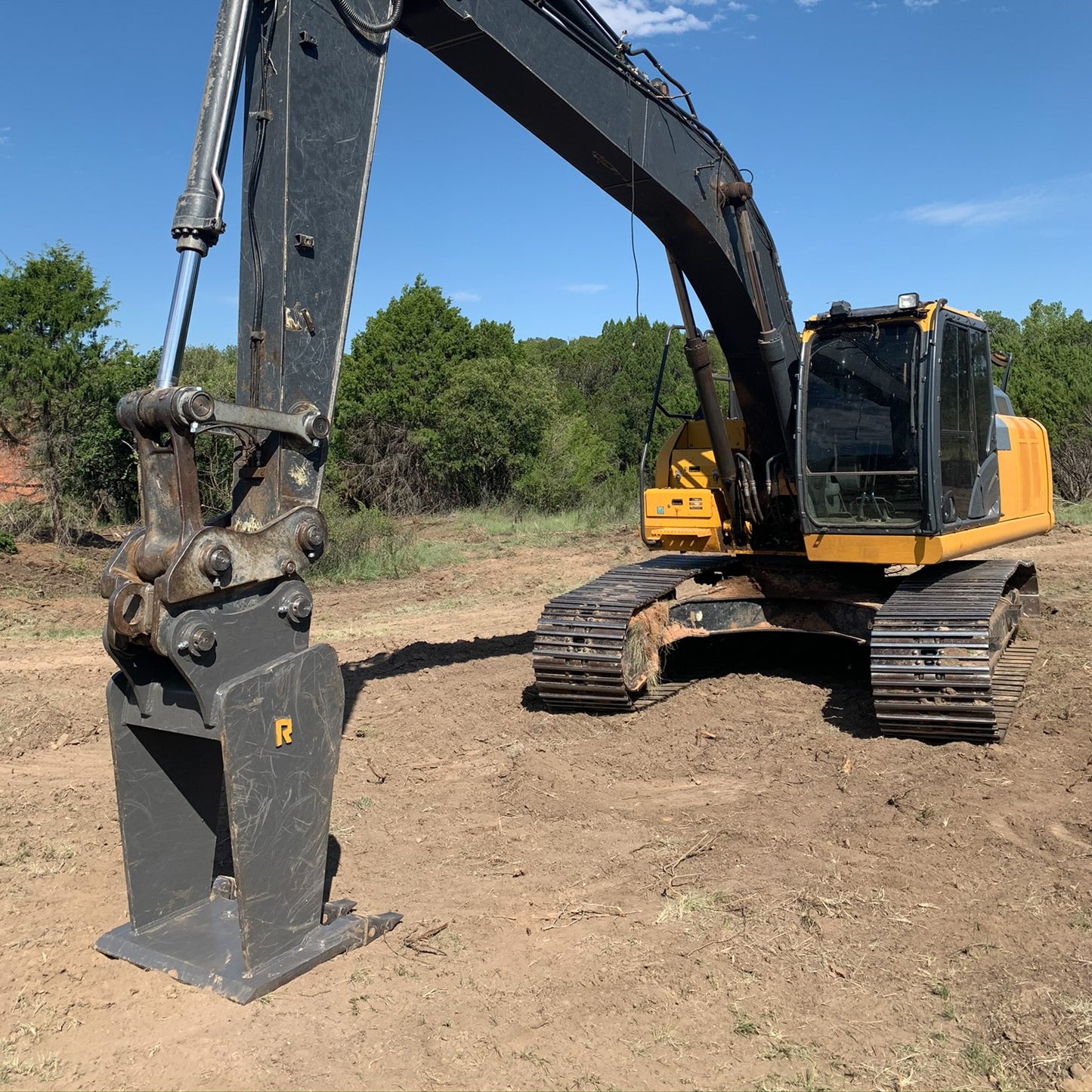 Rockland Grubber with Bolt-On Edge for Excavator