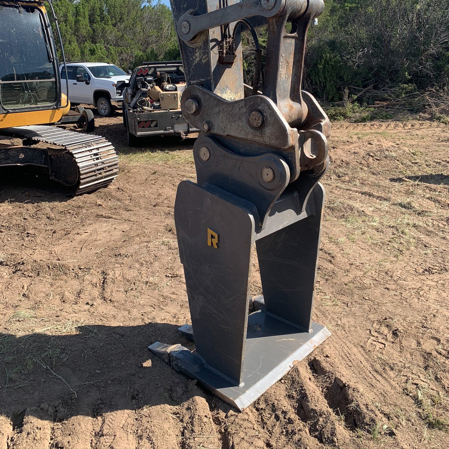 Rockland Grubber with Bolt-On Edge for Excavator