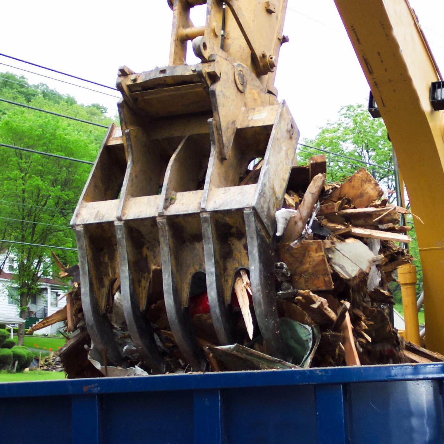 Rockland Excavator Rake | Weight Up-To 3,470 Lbs | Width Up-To 79 inches | Material Abrasion-Resistant AR400 Steel | For Excavators