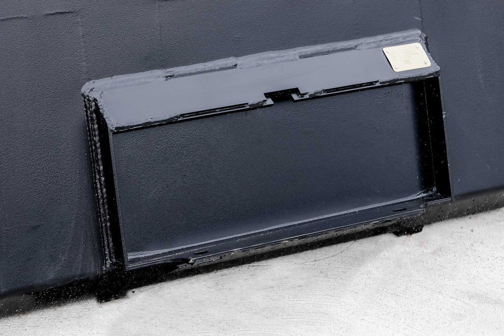Express Steel Mulch/Snow Bucket | SKU ES-TDSMB-0042 | Width 42" | Hydraulic Flow 9–15 GPM | For Mini Skid Steers