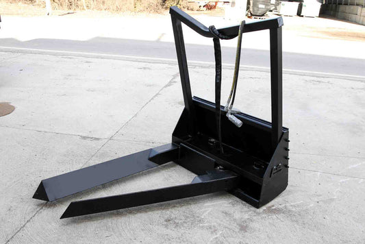 Express Steel | Fork | Model Toro Dingo Nursery | SKU ES61050 | Fork Length 45" | Capacity 2,000 lbs | Hydraulic Flow 0 To 25 GPM | For Loaders