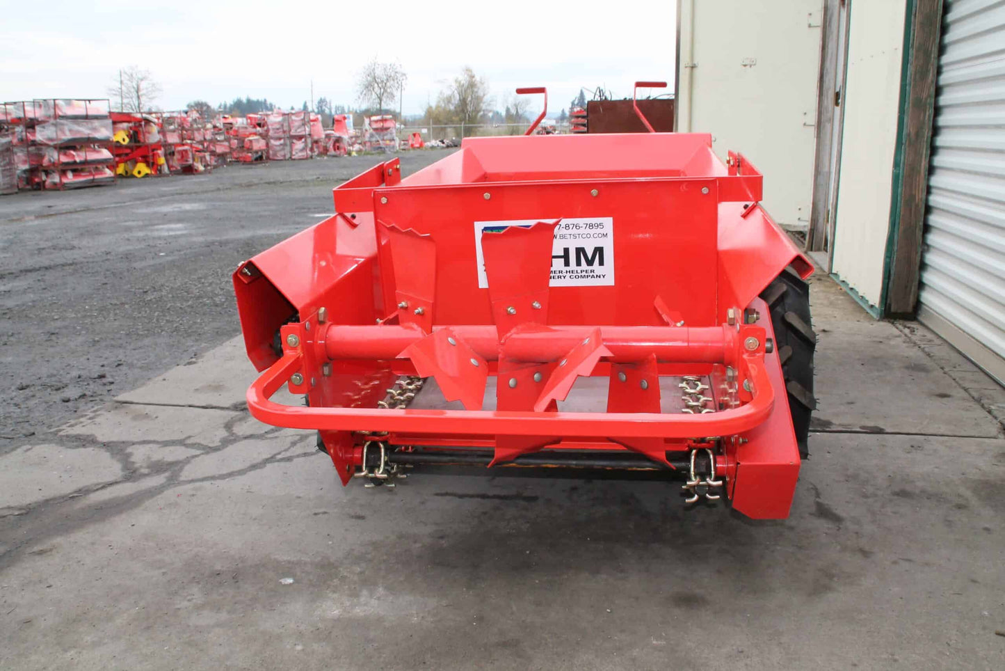 Farmer Helper | Manure Spreader | Model FH-25G | 44″ Width | Ground Drive | 27 Bushel Capacity | Horsepower 15 To 30 HP | For Tractors