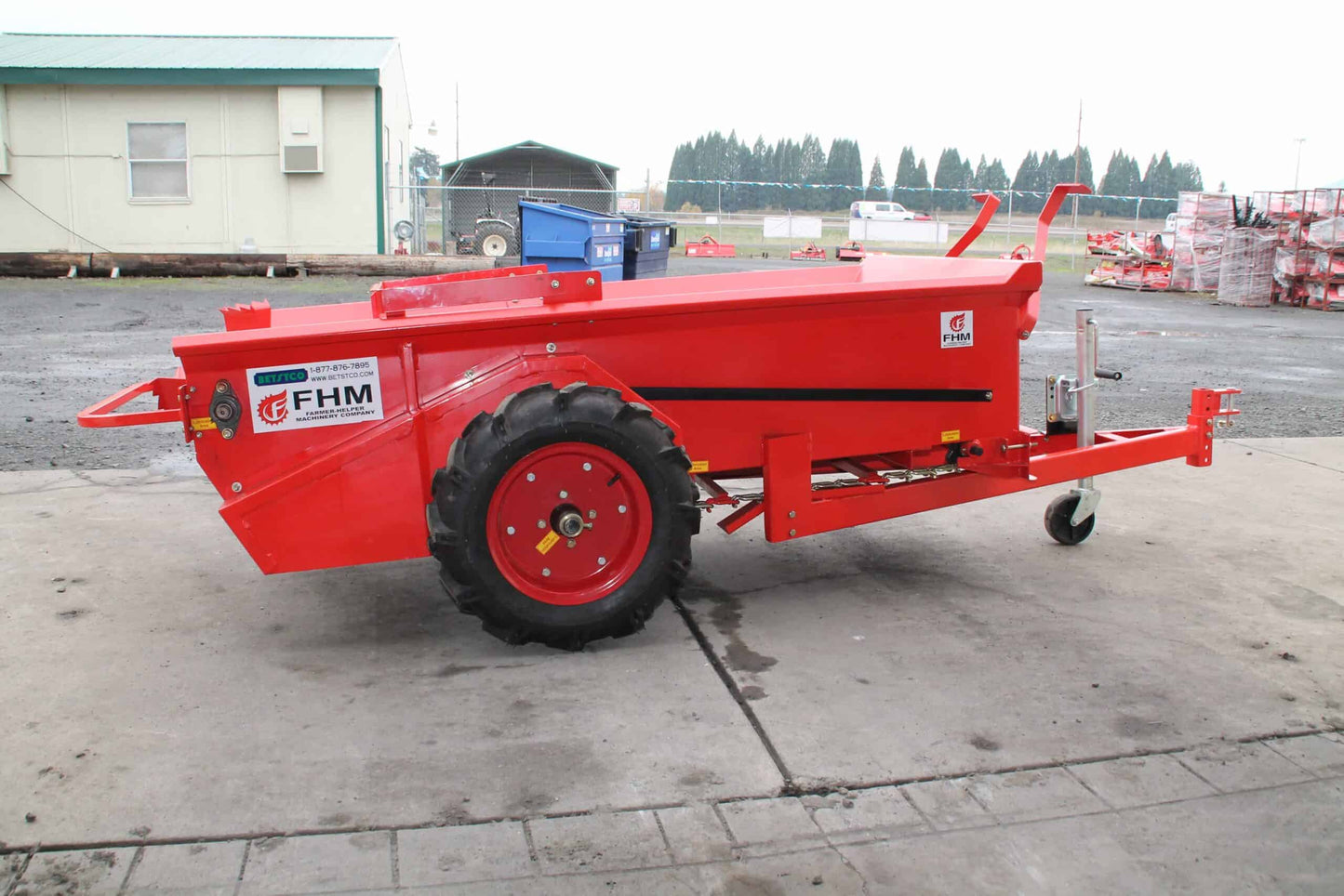Farmer Helper | Manure Spreader | Model FH-25G | 44″ Width | Ground Drive | 27 Bushel Capacity | Horsepower 15 To 30 HP | For Tractors