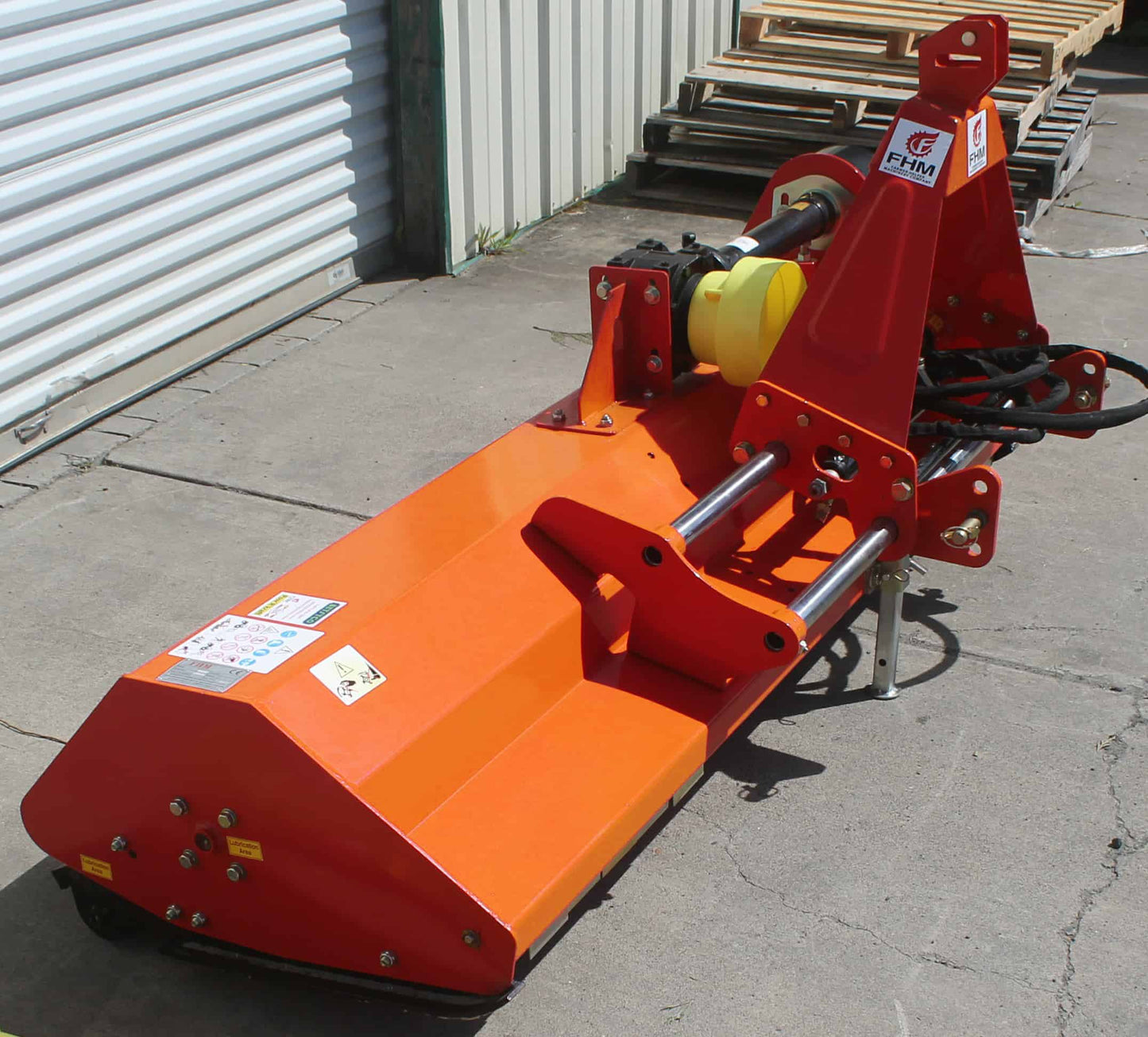 Farmer Helper | Heavy Duty Flail Mower | Model EFGC Series | Width 41" To 77" | Horsepower 20 To 65 HP | For Tractors