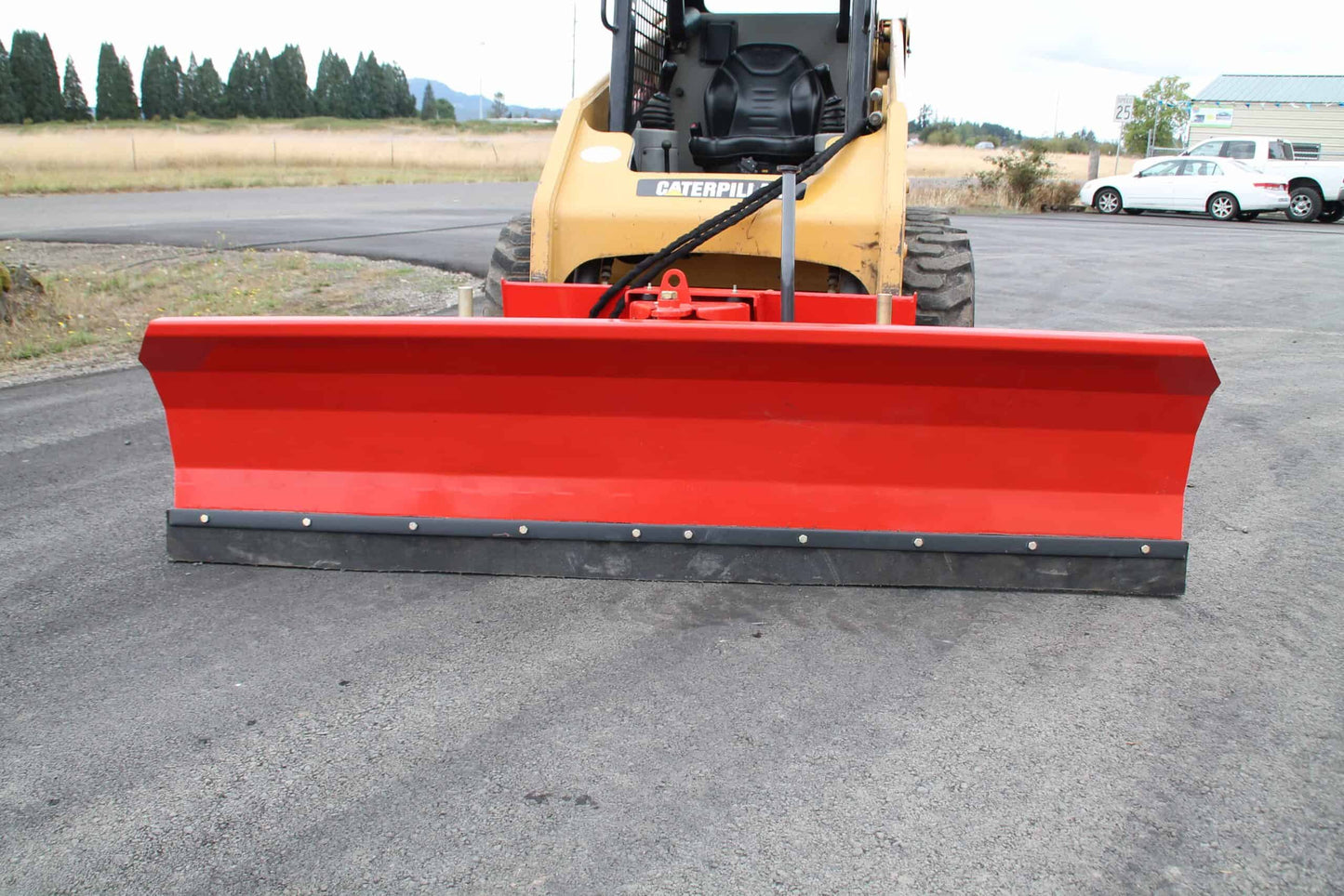 Farmer Helper | Snow Blade | Model FH-SBE240 | Width 98.4" | Hydraulic Angle 30° | Reinforced Rubber Edge | Hydraulic Flow 18 To 25 GPM | For Skid Steers & Tractors