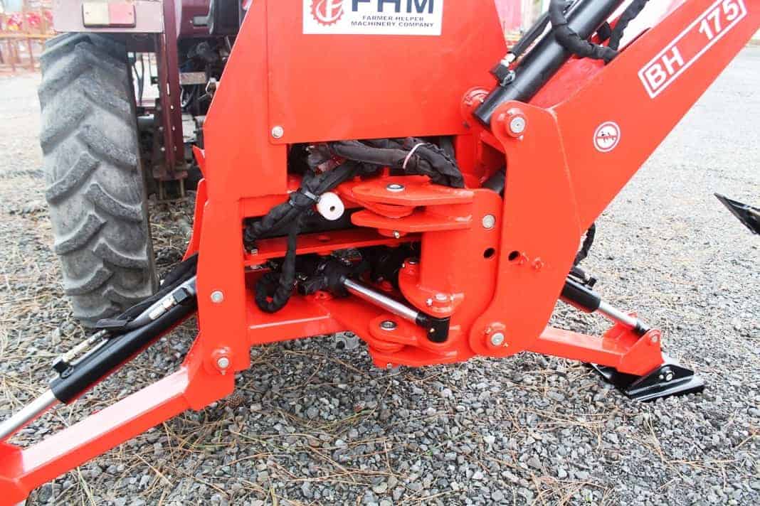 Farmer-Helper | Self-Contained Backhoes | Model FH-BH5, FH-BH6 & FH-BH7 | Digging Depth 5', 6' & 7' Feet | Horsepower 18 To 30+ HP | Cat-I 3-Point Linkage | For Tractor