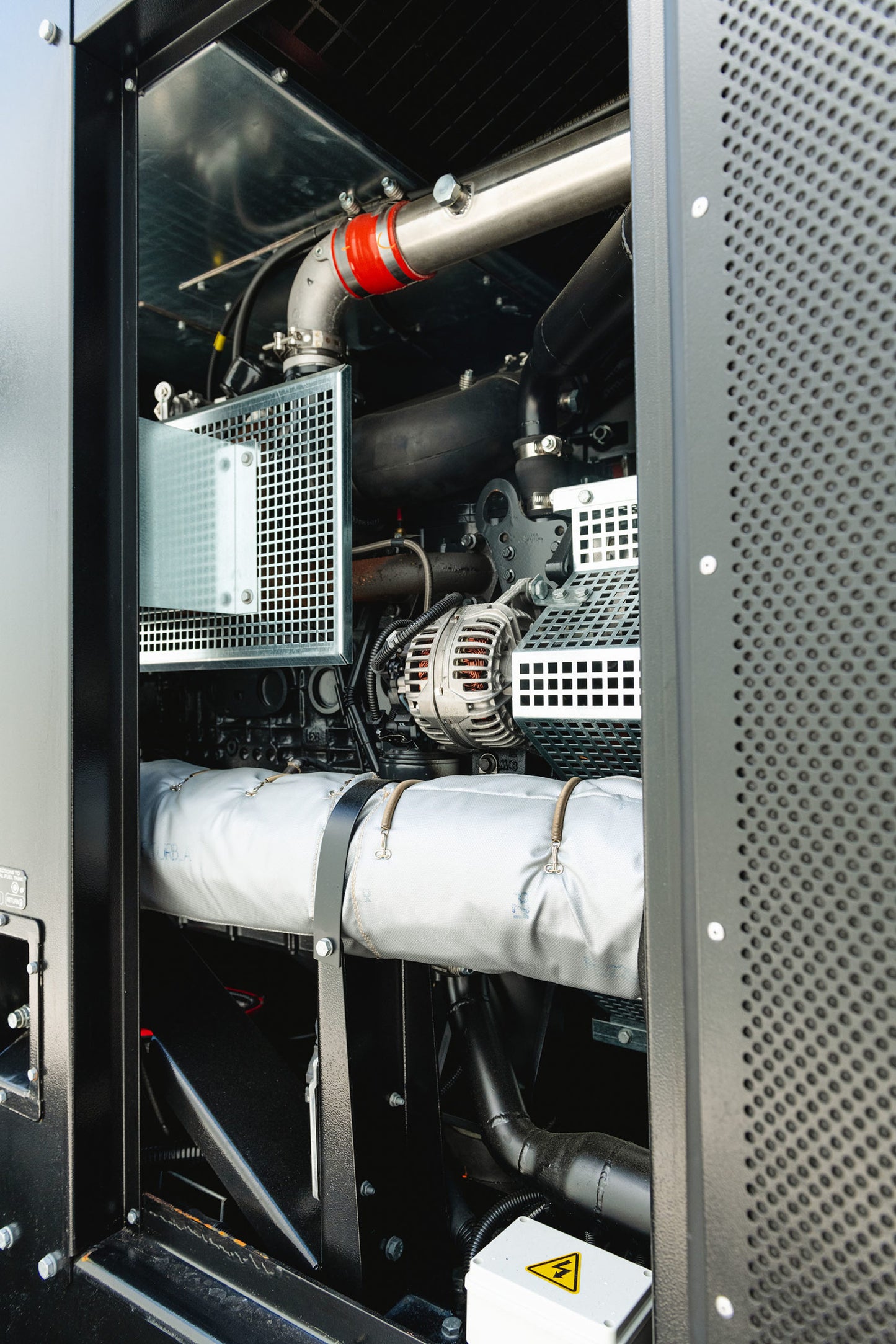 TecnoGen Mega Silent Series 185kW 230kVA FP230FQ Generator