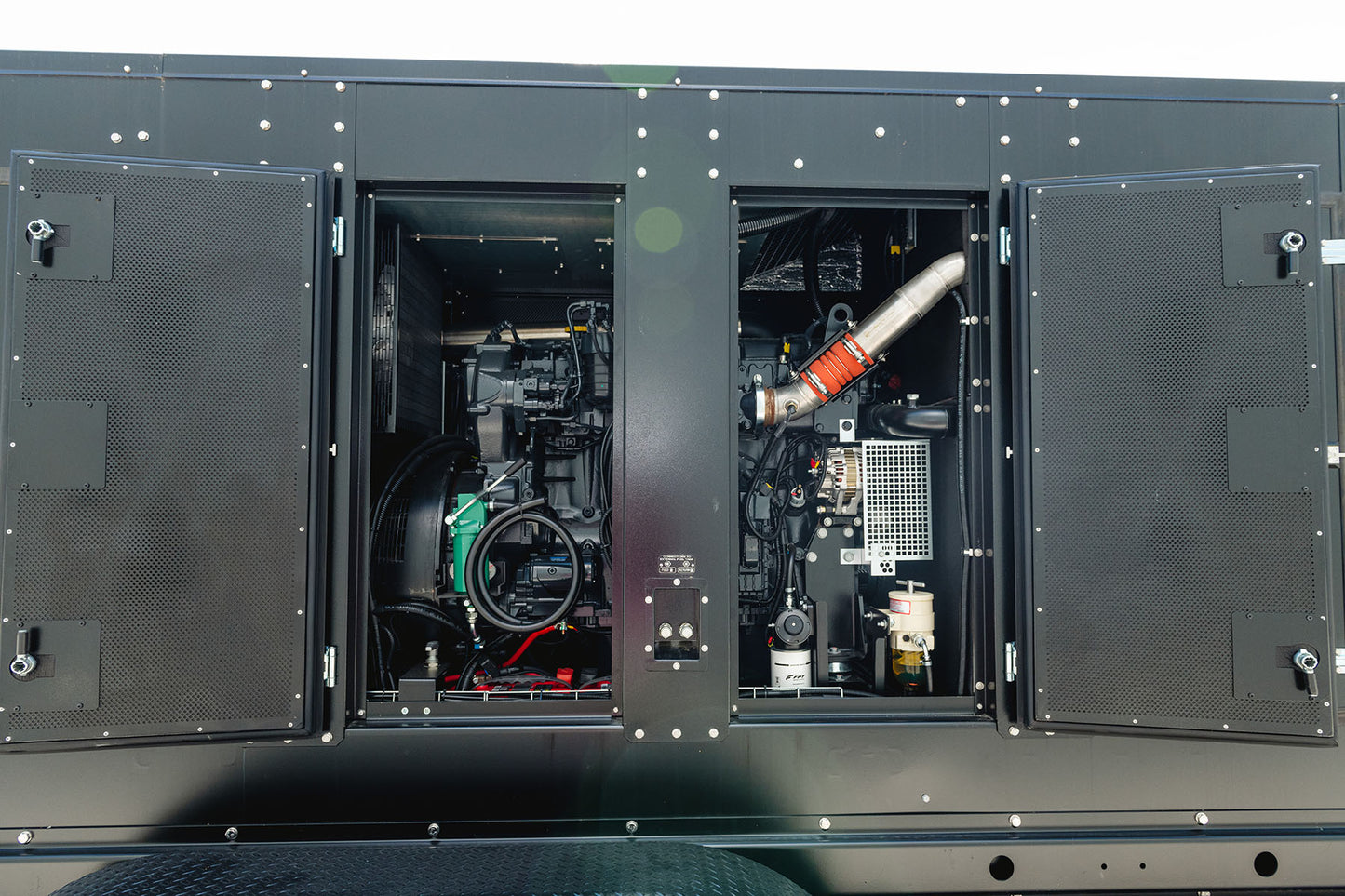 TecnoGen Mega Silent Series 276kW 350kVA FP350FQ Generator