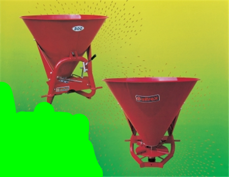 Wildlife Farming 3PT Fertilizer Spreader | Heavy-Duty Cast Hopper | 625–890 lb Capacity | 6.6–19.7 yd Spread | 25–55 HP | For Tractors