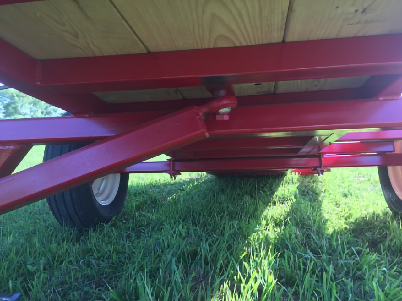 Global Equipment Palco Loading Chute | Portable Cattle Chute | Width 32" | Horsepower‑Ready Operation | For Ranch & Feedlot