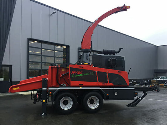 RagnarTech Tree Care Chippers | Model 3036 | Max Tree Diameter 30" Inches | Engine Horsepower 425-684 HP | For Tractors