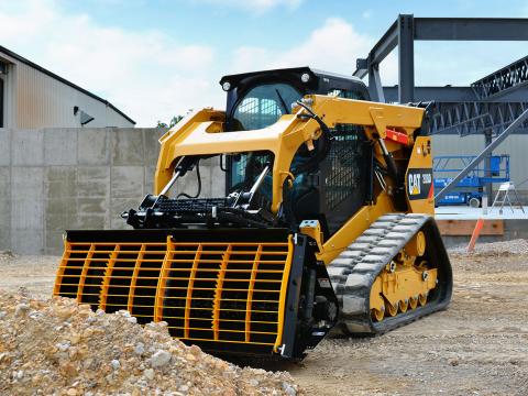 Danuser | Mega Mixer For Concrete, Feed & Bulk Materials | Width 31" | Oil Flow Range 10-25 GPM | For Skid Steers