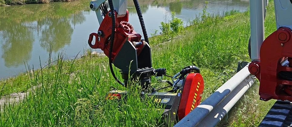 Seppi | Flail Mulcher | Model H3 125 | Working Width 49" Inches | Machine Size 6 To 10 Ton | For Excavators