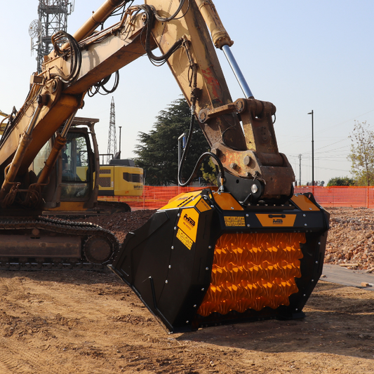 MB Crushers Padding Bucket | Model MB-HDS523 | Width 81" | Machine Size 27-41 Tons | For Excavators