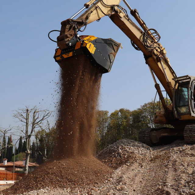 MB Crushers MB-HDS523 Padding Bucket ≥ 60,000 ≤ 90,000 lb For Excavators