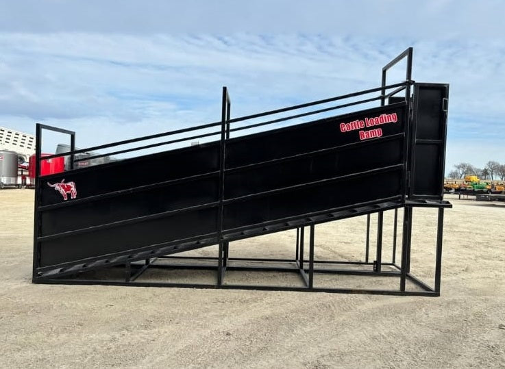 Industrias America Load Out Cattle Alley Chute | Model C-18 | Overall Width 64" | Overall Length 18' | For Livestock Handling