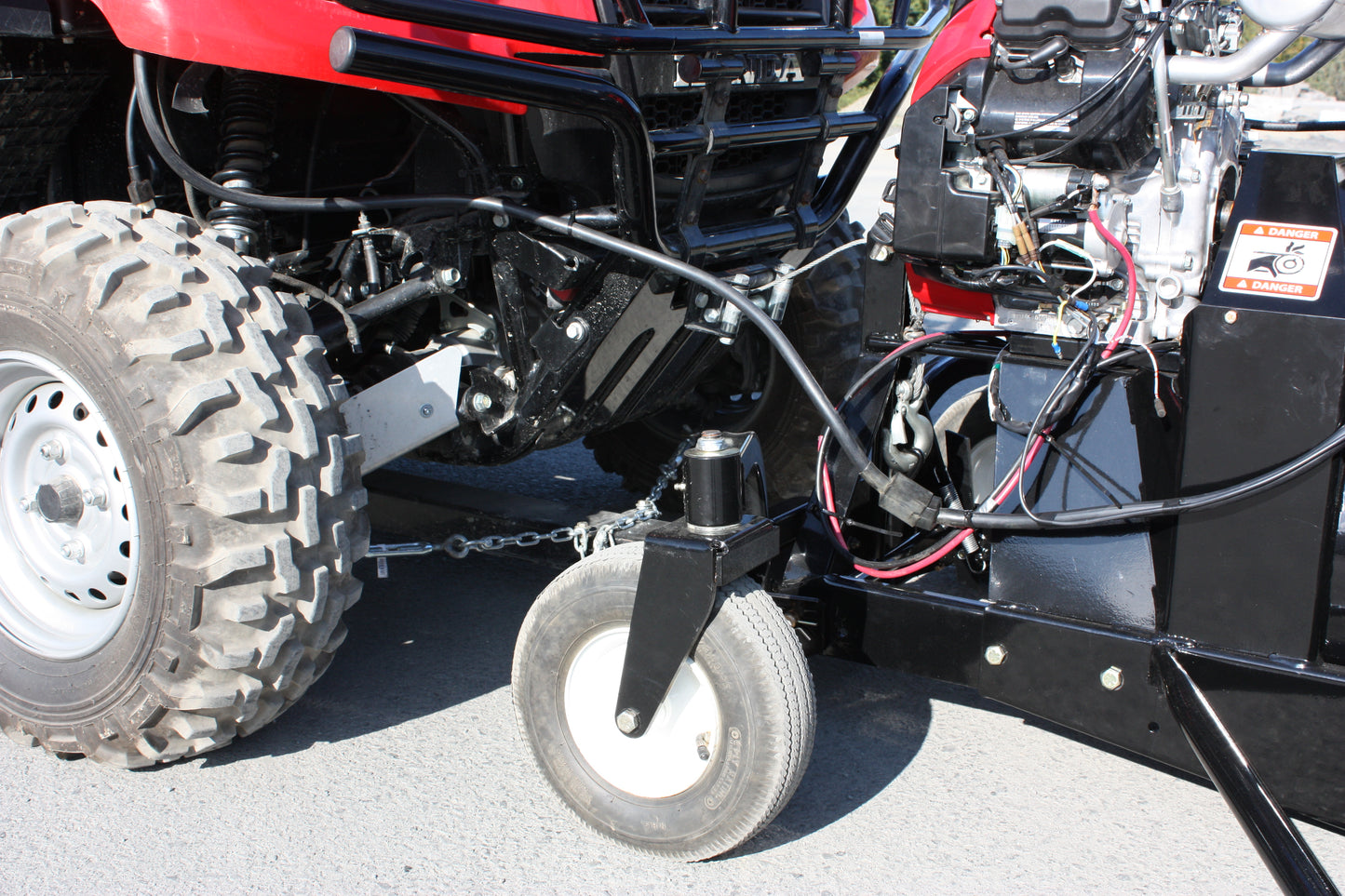 Bercomac Universal Mount 66" Vantage Snowblower | Engine 22 HP Honda | For ATV/UTV