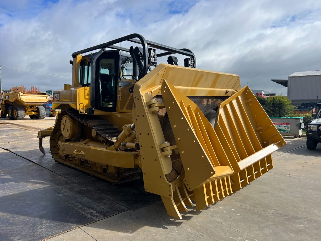 Bedrock Attachments Stick Rake | Model BDR03 | Weight 3600kg | For Bulldozer