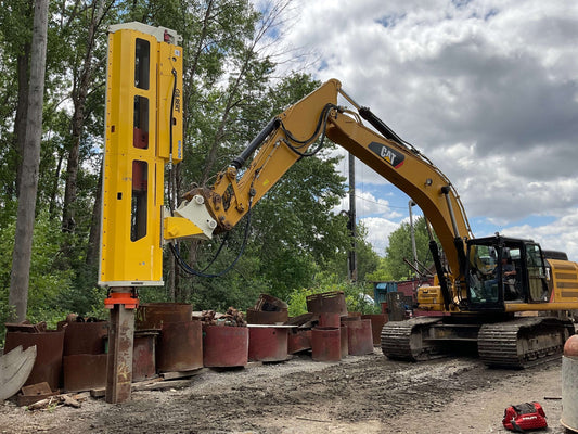 Gilbert Pile Driver Hydraulic Drop Hammer | Height 211" | Machine Size 30-45 Ton | For Excavators