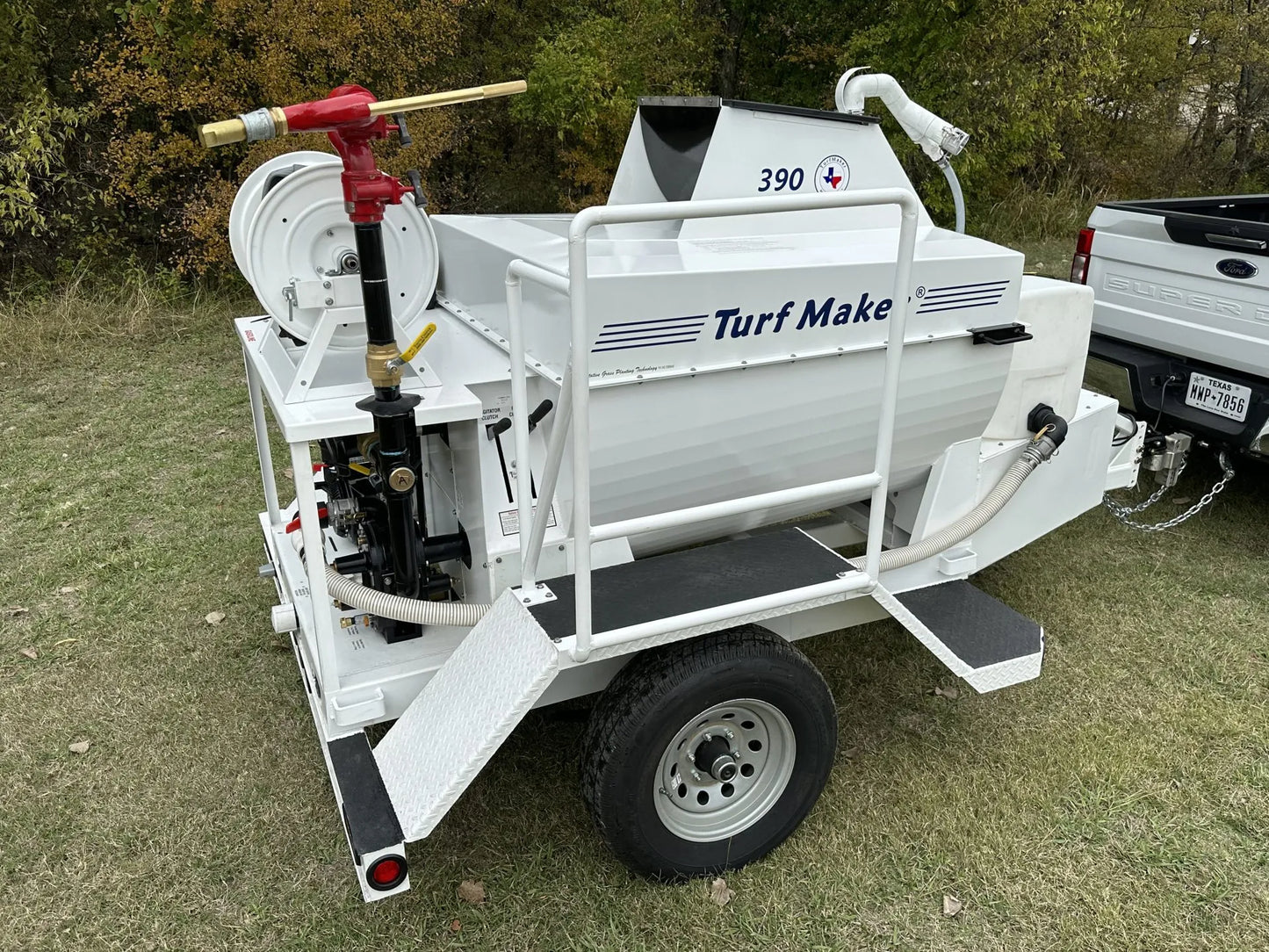 TurfMaker Hydroseeder | Model 390 (Hydraulic) | Total Capacity 390 Gallons | Skid Frame Width 47" | Single Axle Trailer Option