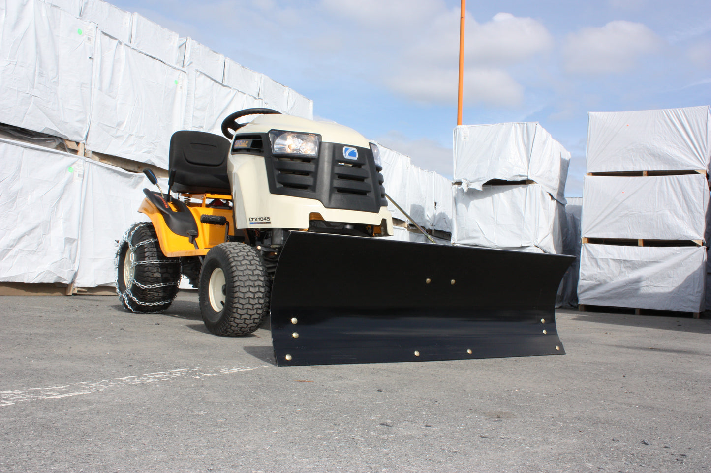 Bercomac Berco 48" Snow Blade | 13 to 24 HP | For Lawn & Garden Tractors
