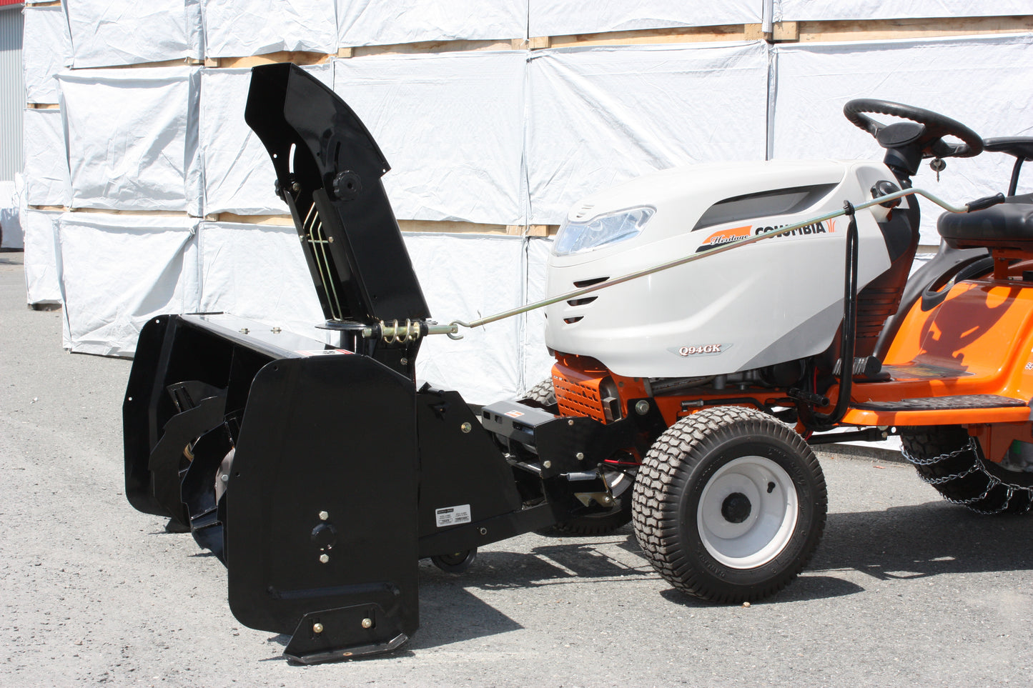 Bercomac Snowblower Berco 44" Northeast | 16 to 28HP | For Tractor & Lawn Mower