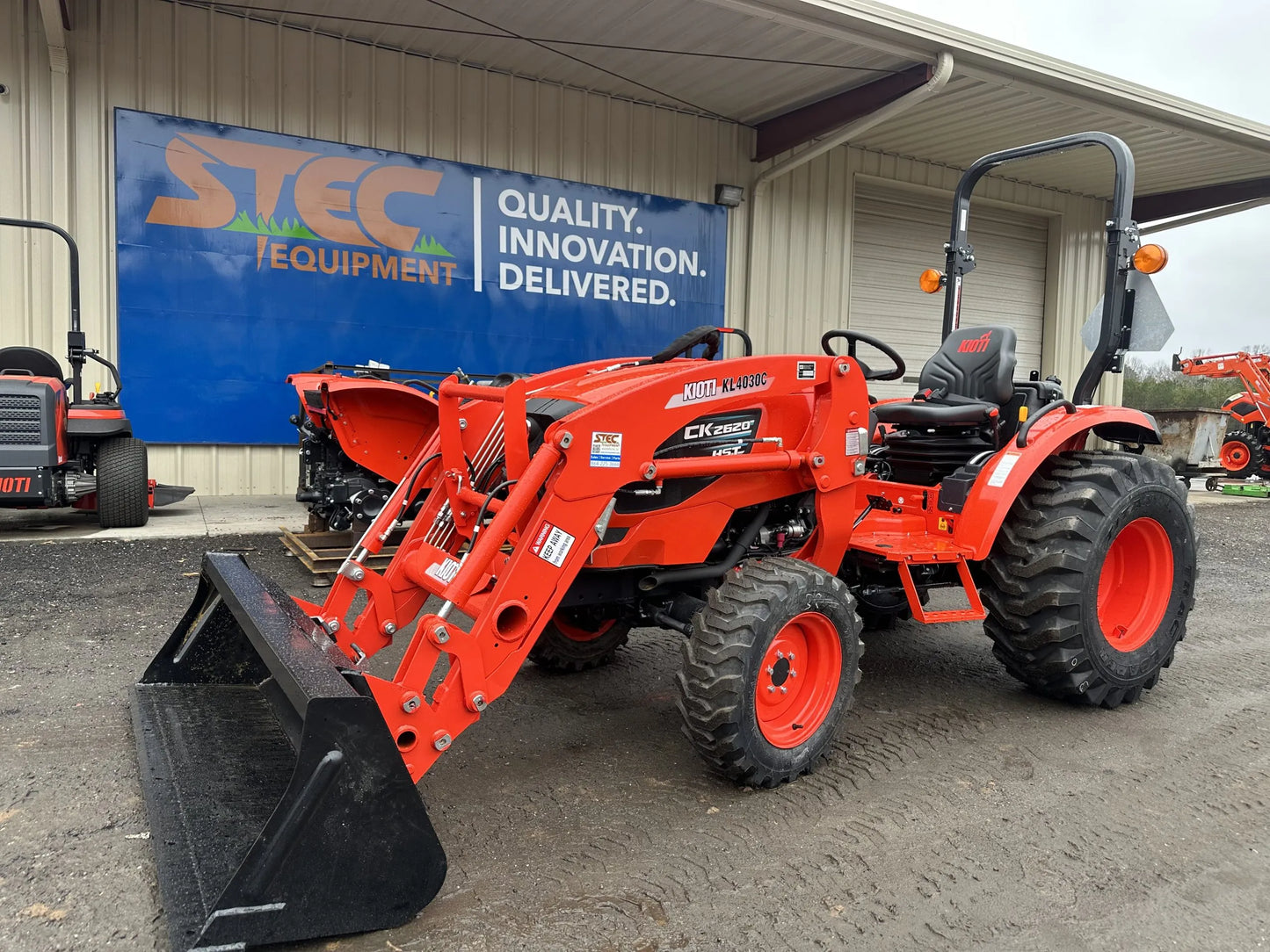 KIOTI| Hydrostatic Tractor with Loader | CK2620 | 54.5" Width | 24.5 HP | For Compact Agricultural and Landscaping Tasks