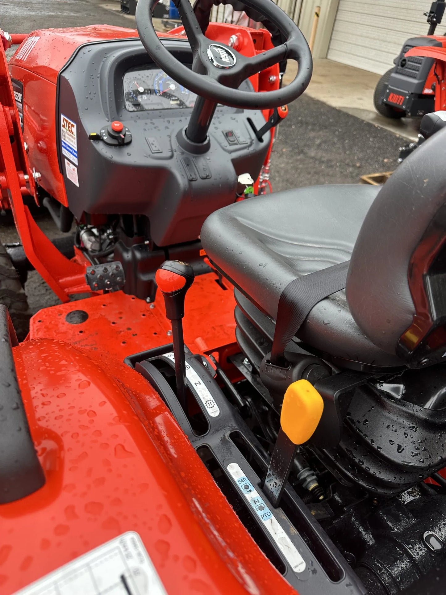 KIOTI| Hydrostatic Tractor with Loader | CK2620 | 54.5" Width | 24.5 HP | For Compact Agricultural and Landscaping Tasks