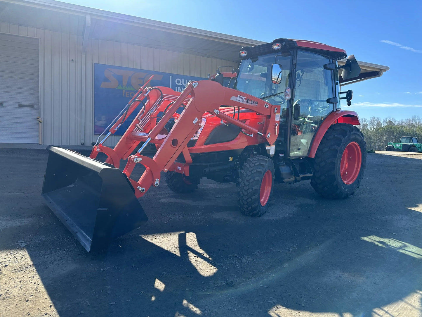 KIOTI | Hydrostatic Cab Tractor | NS4710 | 70.4" Width | 45 HP | For Agricultural