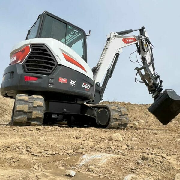 Ragnartech Tilt Rotator Series | TR-04, TR-06 & TR-08 Model | With Digging & Grading Buckets | For Kubota & Bobcat Excavators