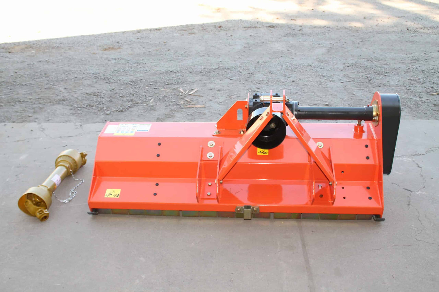 Farmer Helper | Heavy Duty Flail Mower | Model EFGC Series | Width 41" To 77" | Horsepower 20 To 65 HP | For Tractors