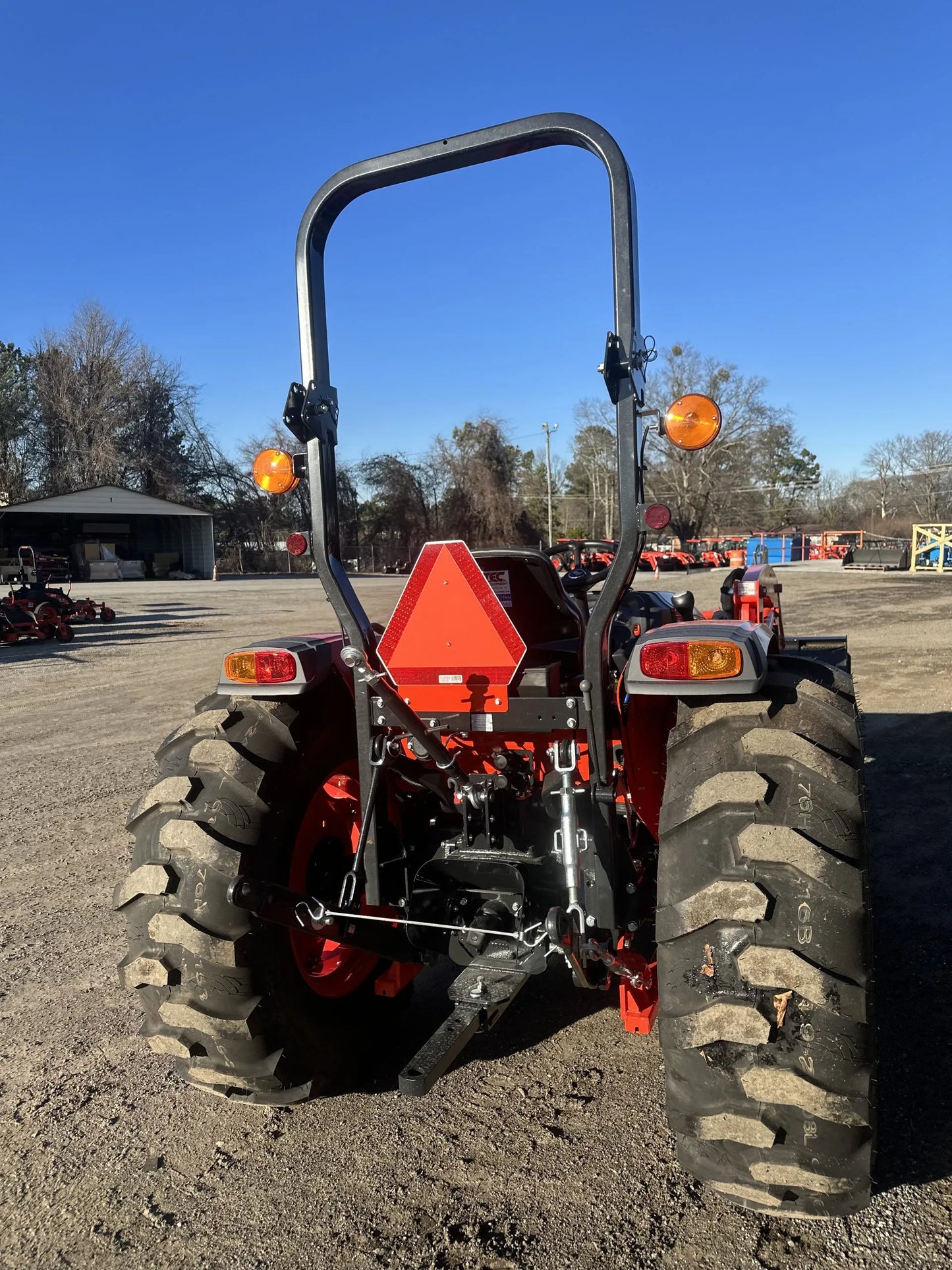 KIOTI | Hydrostatic Tractor with Loader | DK5320SE | 62.8" Width | 50.3 HP | For Agricultural and Landscaping Tasks
