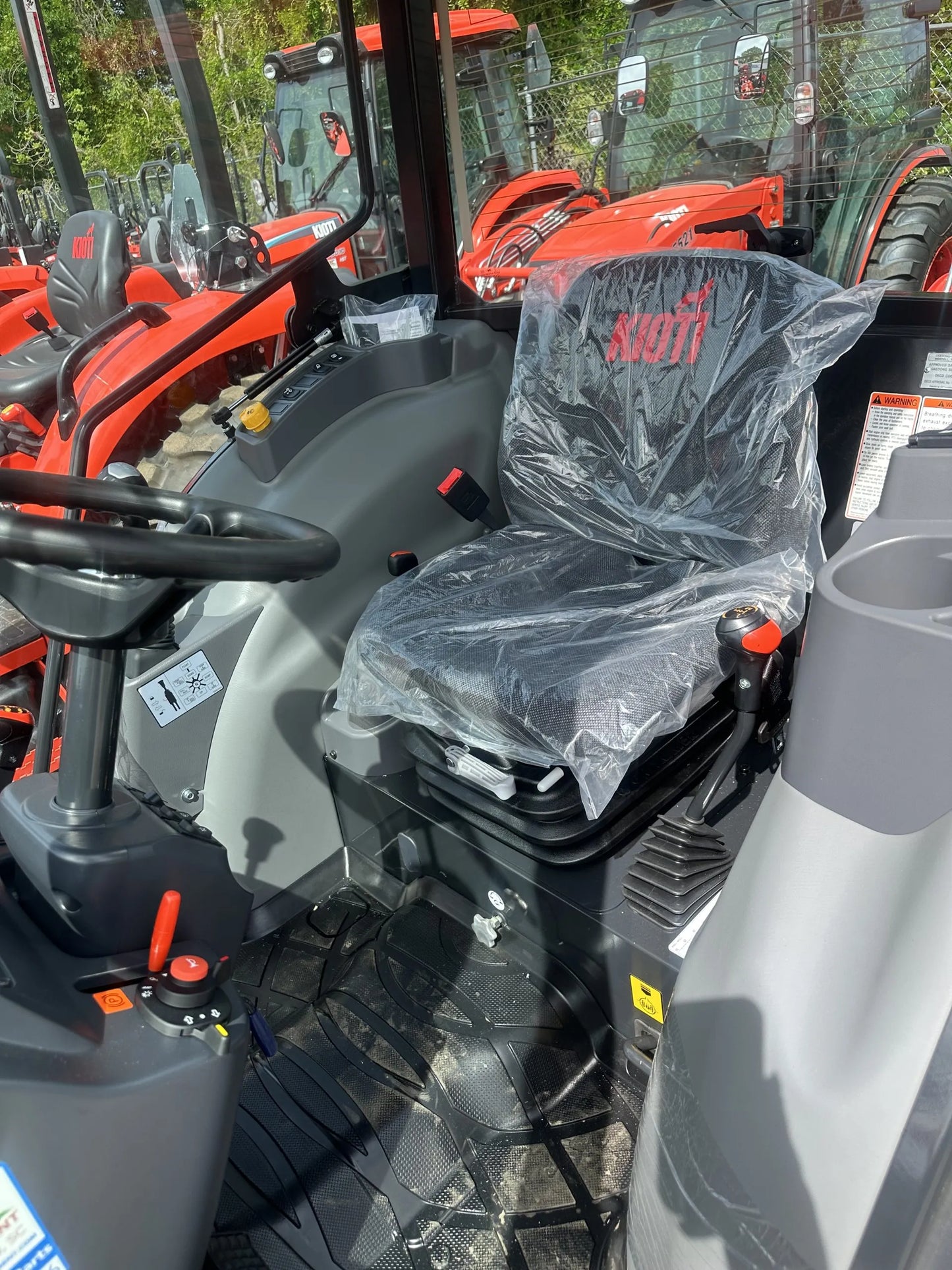 KIOTI | Hydrostatic Cab Tractor | DK5320SE | 62.8" Width | 50.3 HP | For Agricultural and Landscaping Tasks