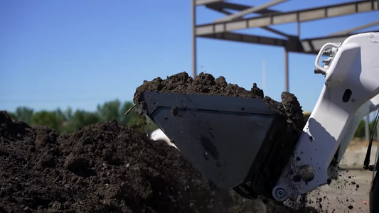 Ignite Attachments Heavy-Duty Bucket | Width 62" | Hydraulic Flow Range 13-25 GPM | For Skid Steers