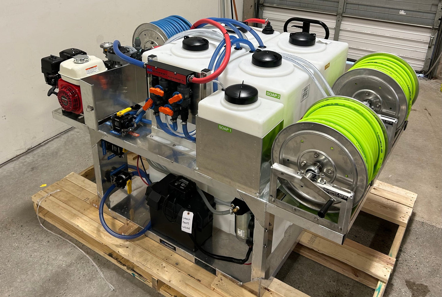 Lucid Tsunami Softwash Pump Cleaning System | For Residential And Commercial Softwashing Tasks