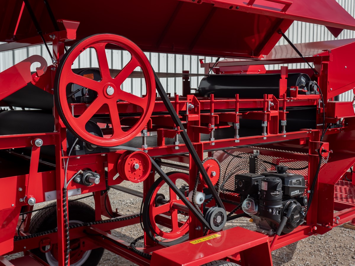 Kincaid 36-Inch Belt Thresher | Wheel Size 14" inches | Variable Speed Transmission