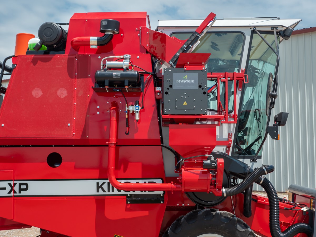 Kincaid 8-XP Single Plot Combine | 48-Bushel Capacity | Multi-Crop Adjustability | Hydrostatic Transmission