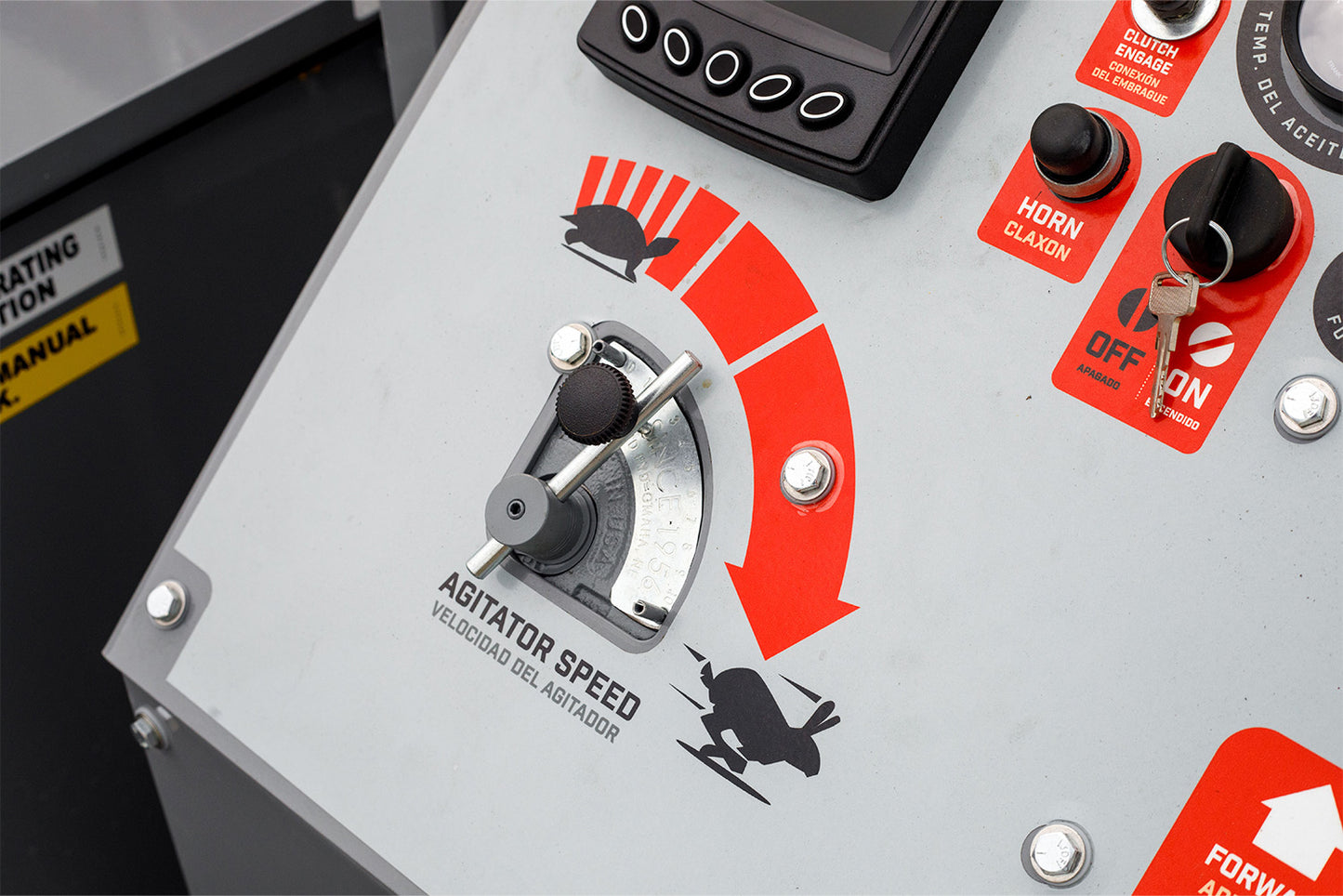 Kincaid Hydroseeders Mulchers | 1200 Series | Engine Horsepower 36-98 HP | Tank Capacity 1200 Gallons