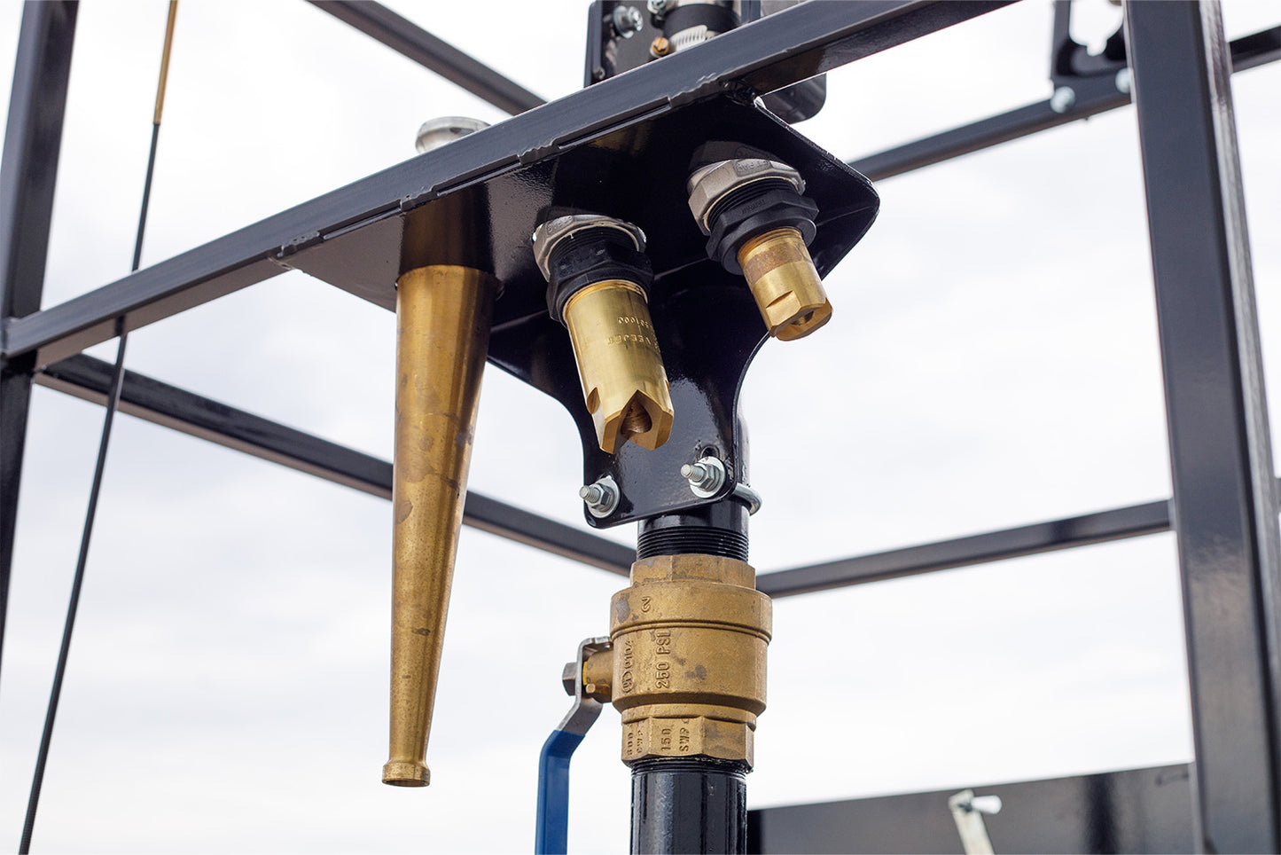 Kincaid Hydroseeder | Model 550 V3 | Tank Capacity 550 Gallon | Engine Horsepower 20 HP | Discharge Distance 90' ft