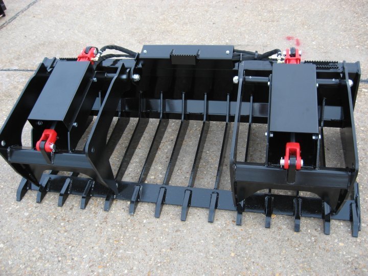 Worksaver Low Profile Tine Grapple Bucket F/Euro/Global MNT With Hoses | Width 78" & 84" | For Skid Steer