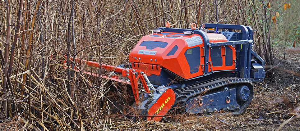 Seppi | Forestry Mulcher + Flail Mower | Knives & Carbides RC Remote Control Carrier | Model MAX50/CL125RC | Working Width 49" To 61" Inches | Hydraulic Flow 26 GPM | For Skid Steers