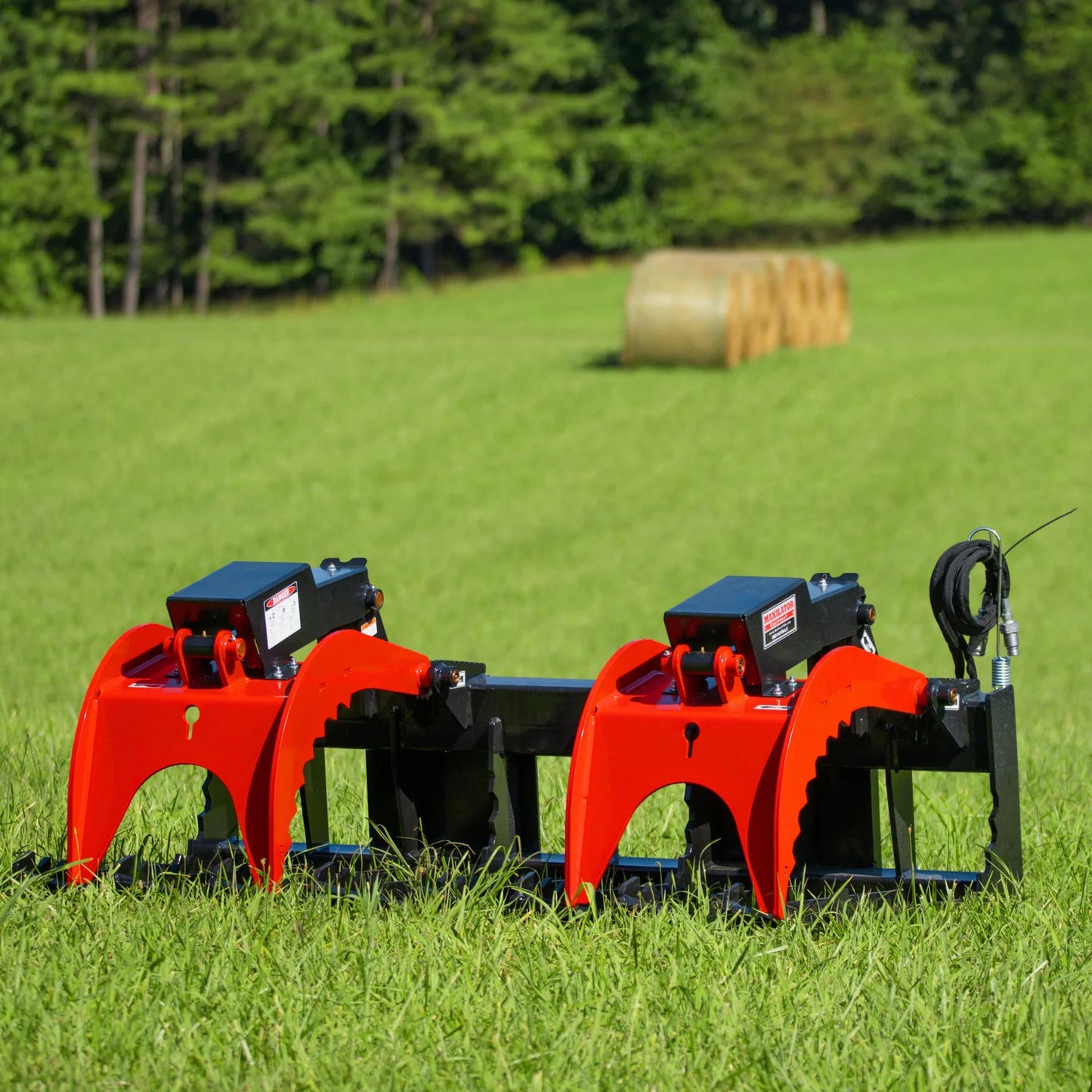 Maxilator | Extreme Duty Debris Grapple | Model MAGXD72 | Working Width 72" Inches | Euro/Global Mount | Horsepower 75 To 150 HP | For Tractor