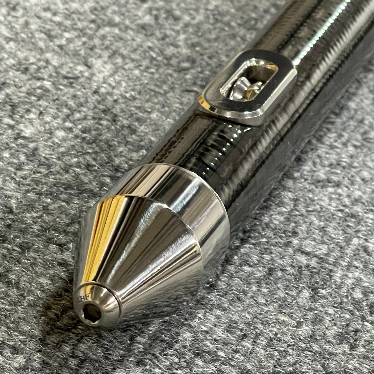 Marsh Tacky Outriggers “XTC Series” Super Titanium Internal Series Carbon Fiber Center Riggers (15ft single poles)