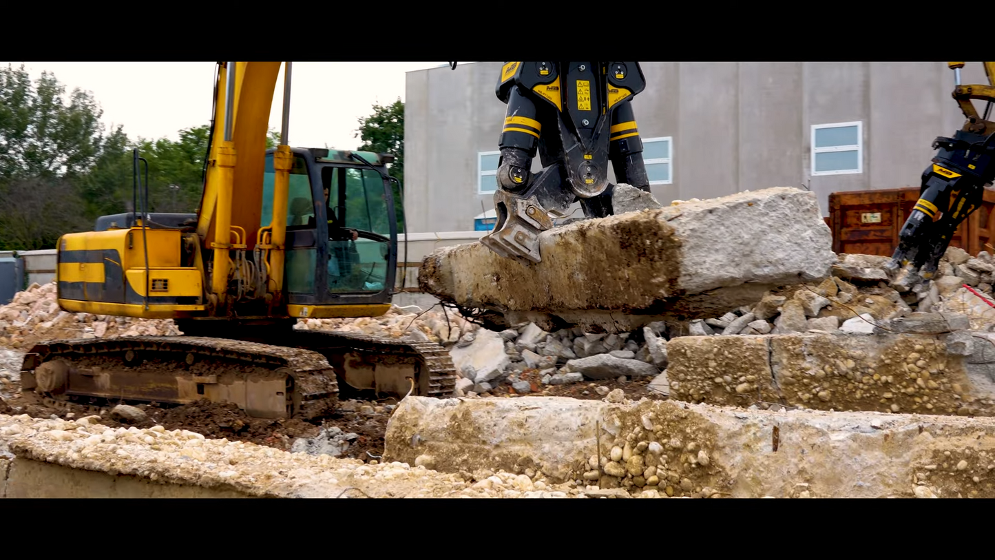 MB Crusher Demolition Pulverizer | Model MB-P380 | Overall Width 13" | Hydraulic Flow Rate 5–7 GPM | Machine Size 3-7 Ton | For Excavators, Backhoe Loaders & Skid Steer