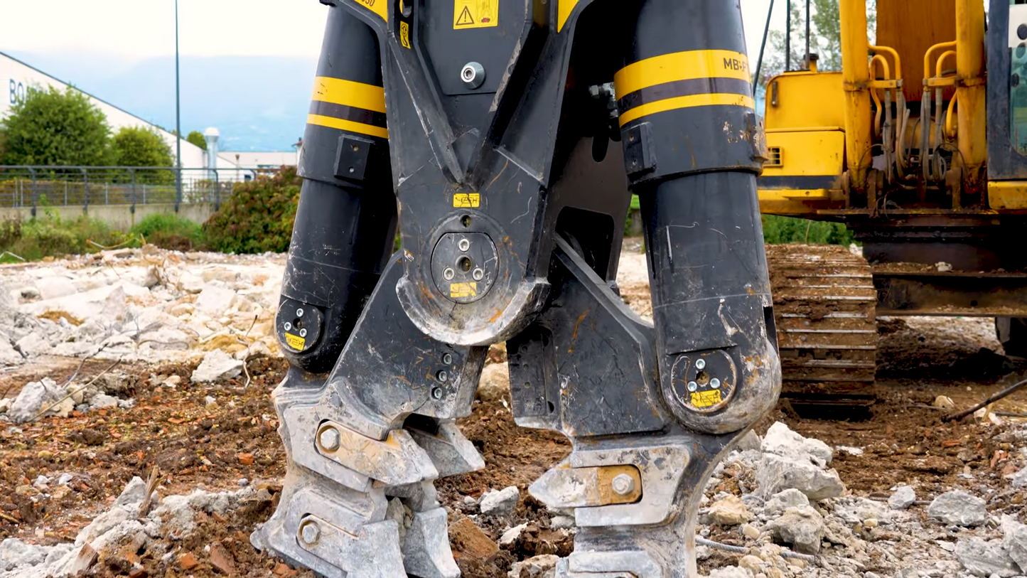 MB Crusher Demolition Pulverizer | Model MB-P380 | Overall Width 13" | Hydraulic Flow Rate 5–7 GPM | Machine Size 3-7 Ton | For Excavators, Backhoe Loaders & Skid Steer