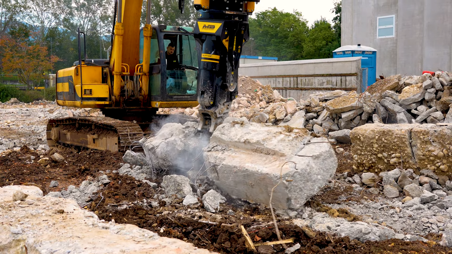 MB Crusher Demolition Pulverizer | Model MB-P380 | Overall Width 13" | Hydraulic Flow Rate 5–7 GPM | Machine Size 3-7 Ton | For Excavators, Backhoe Loaders & Skid Steer