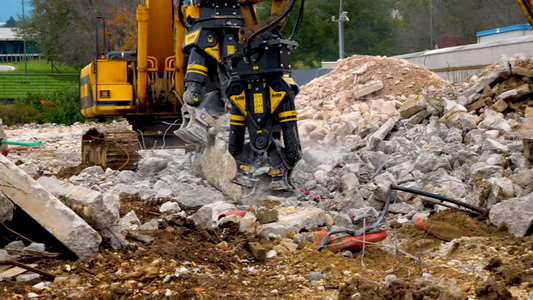 MB Crusher Demolition Pulverizer | Model MB-P380 | Overall Width 13" | Hydraulic Flow Rate 5–7 GPM | Machine Size 3-7 Ton | For Excavators, Backhoe Loaders & Skid Steer