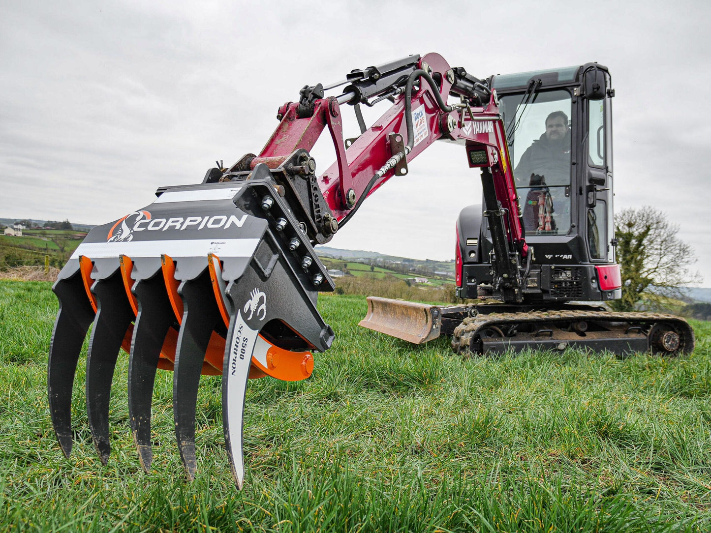 MDE Machinery | Scorpion Grapple | Model S500 To S1900 | Width 26.4" To 75" Inches | Machine Size 1.5 - 55 Tons | For Excavators