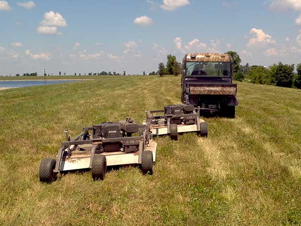 Kunz Engineering | Best Quality Rough Cut Mower AcrEase | Model MR44BC | 44″ Cutting Width | Pull Type | Horsepower 23 HP Briggs & Stratton Engine | For ATV & UTV