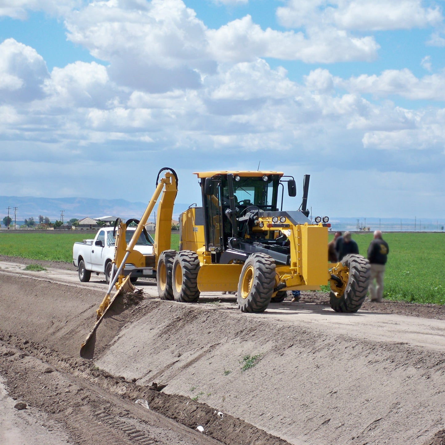 Rockland Road King Sloper with Hydraulic Side-Shift for Graders
